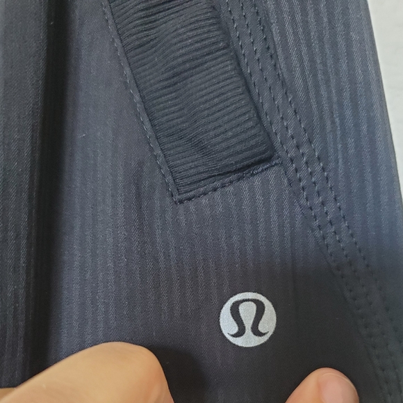 Lululemon Dance Studio Pants Black Unlined Size 8 - Picture 6 of 14